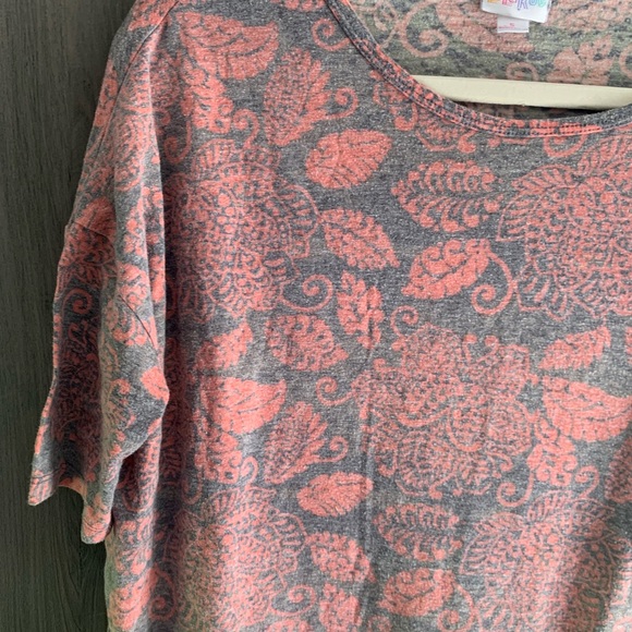 Lularoe Tunic - Picture 3 of 3